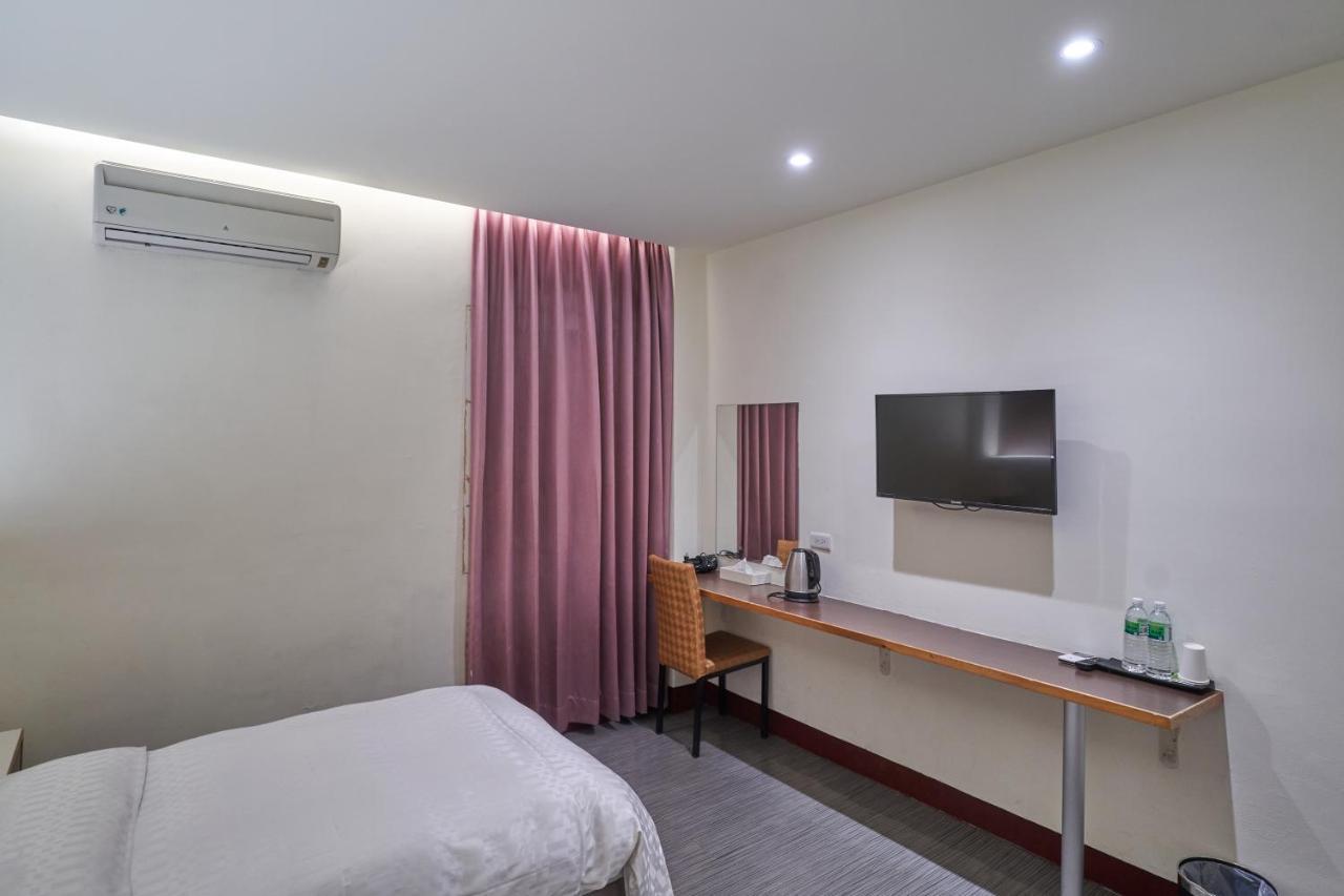 Yung An Business Hotel Dounan ภายนอก รูปภาพ