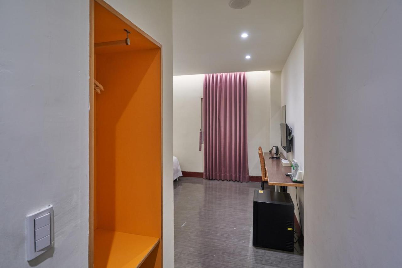 Yung An Business Hotel Dounan ภายนอก รูปภาพ