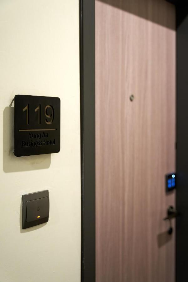 Yung An Business Hotel Dounan ภายนอก รูปภาพ