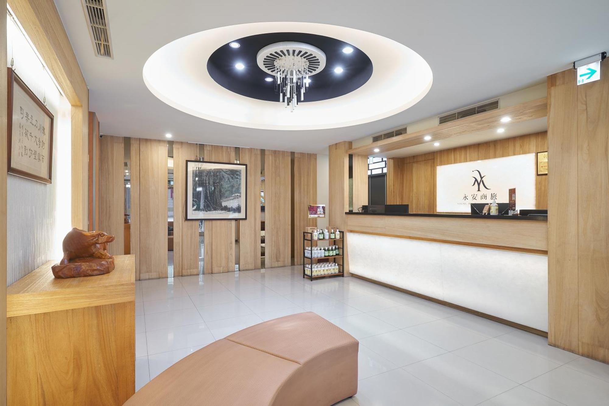 Yung An Business Hotel Dounan ภายนอก รูปภาพ